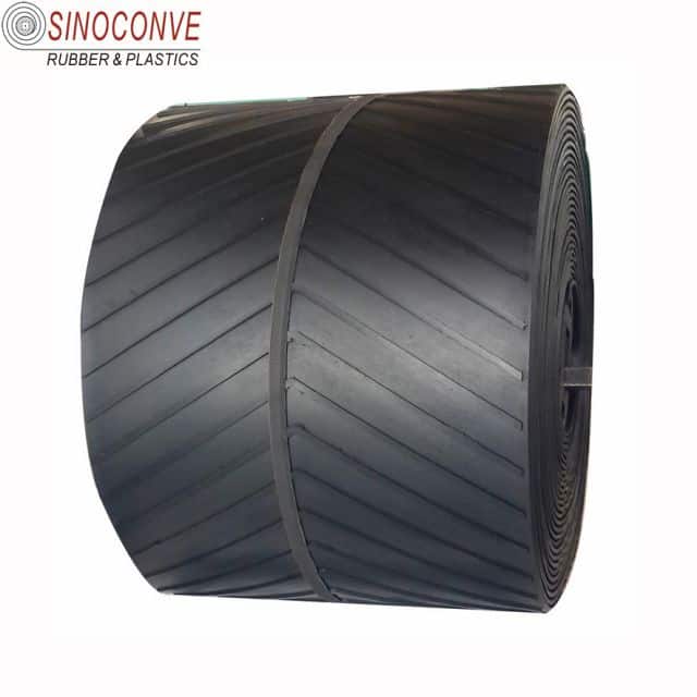 Cleated rubber fabric ribbed EP Chevron conveyor belt